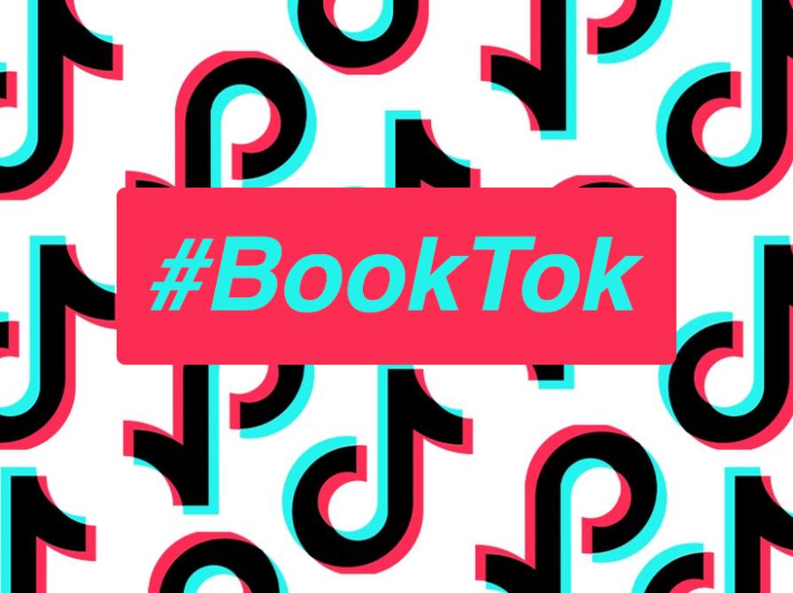 TikToks logo flere gange på hvid baggrund med en pink boks i midten og teksten "#BookTok" i turkis